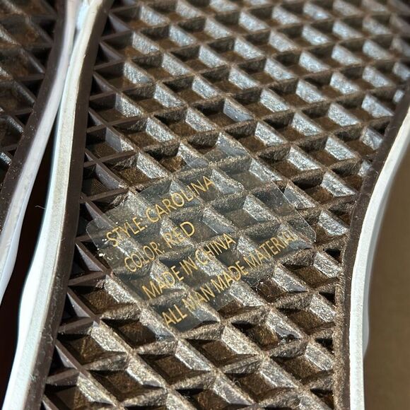 Emma Low-Top‎ Canvas Slip Ons Women's Fashion Sneakers. Red. Size 8. - Picture 9 of 10